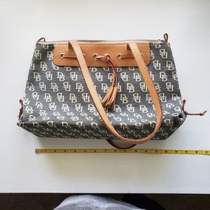 Dooney & Bourke Shoulder Bag